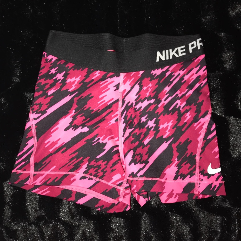 Nike Pro Shorts! 💕